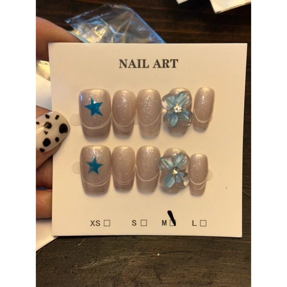 Glitter & 3D Flower Square Press On Nails Size Medium